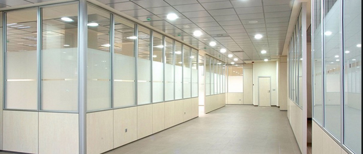 mampara doble madera fibra de vidrio y doble cristal falso techo